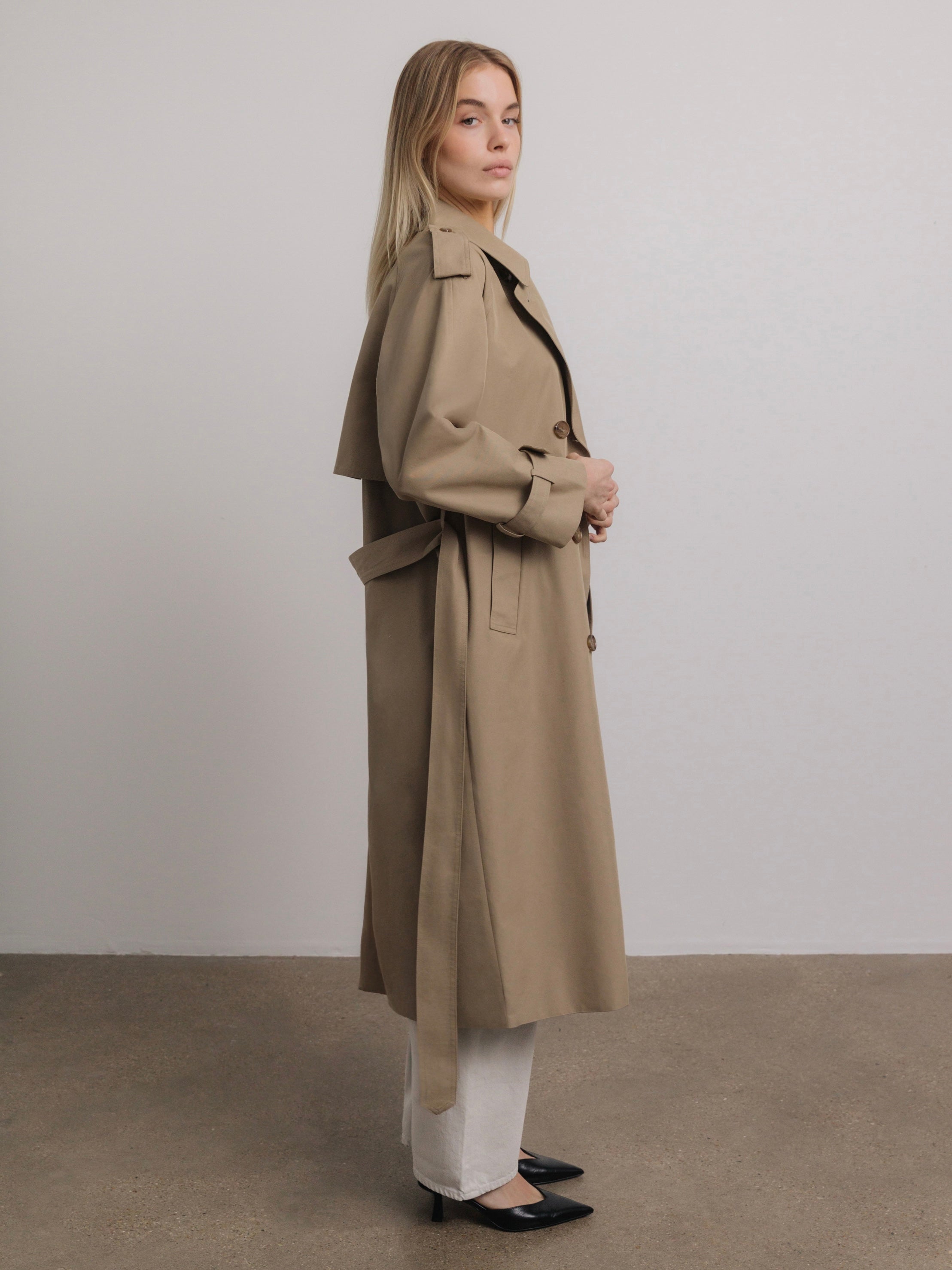 Philippe Trench Coat in Beige