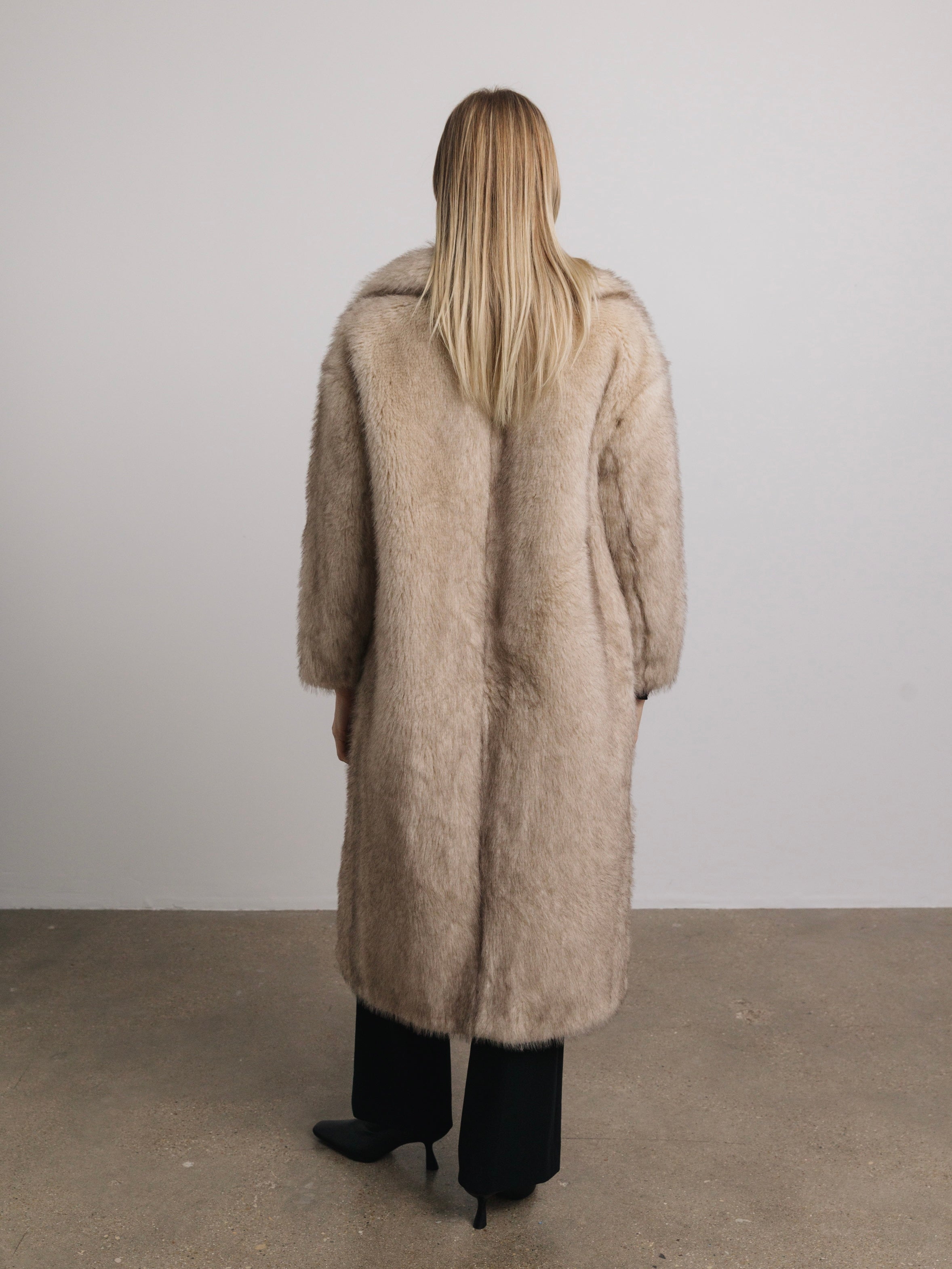 Isla Mink Faux Fur Coat in Pearl