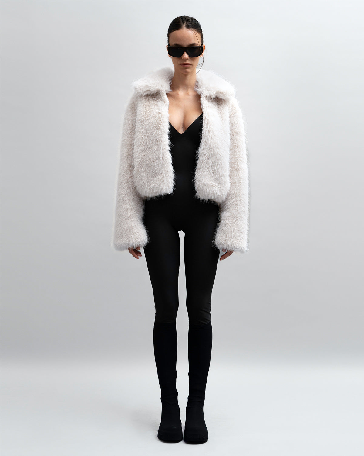 Sadie Faux Fur Jacket in Snow