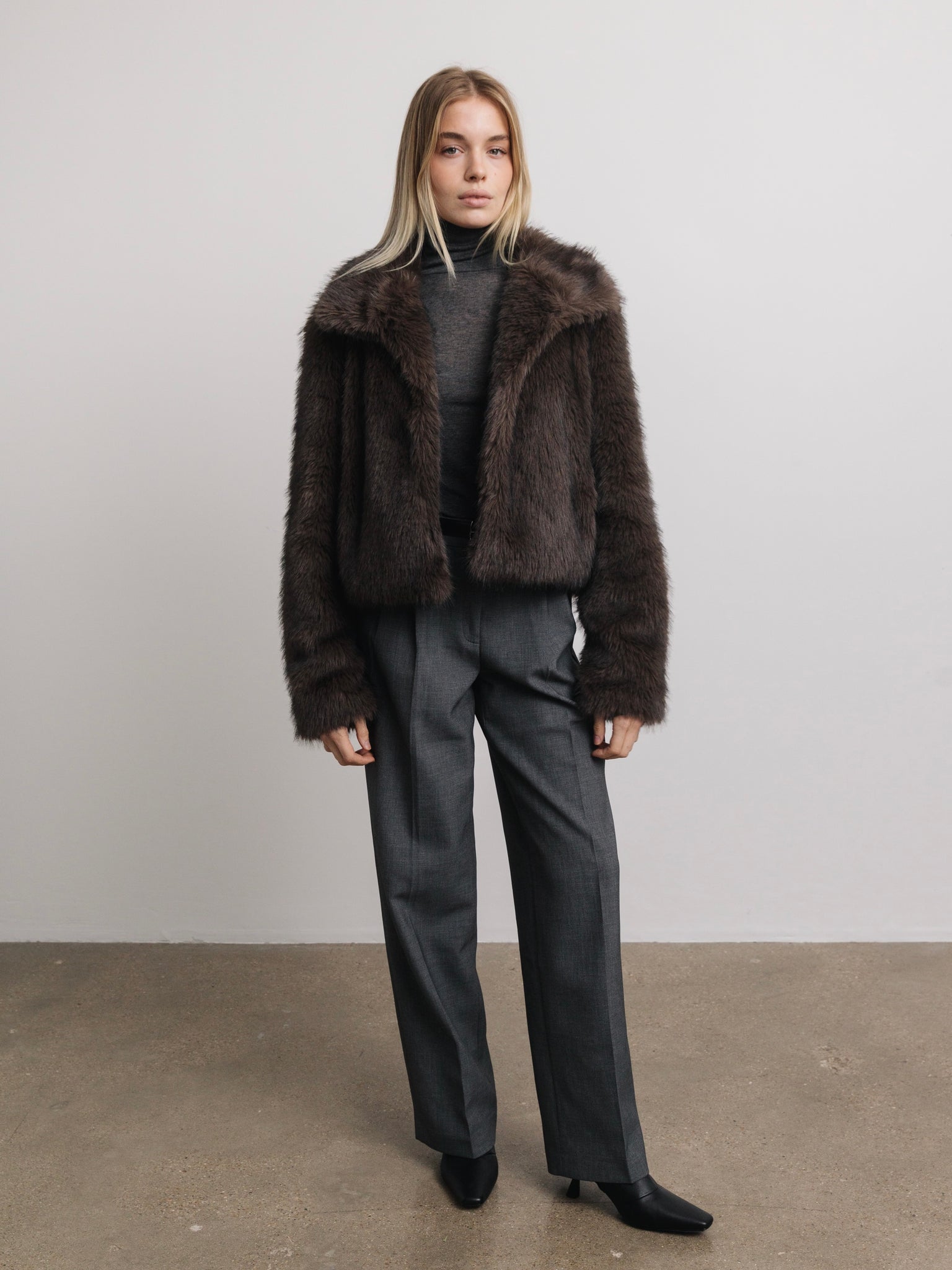 Estelle™ – Chic Textured Outerwear