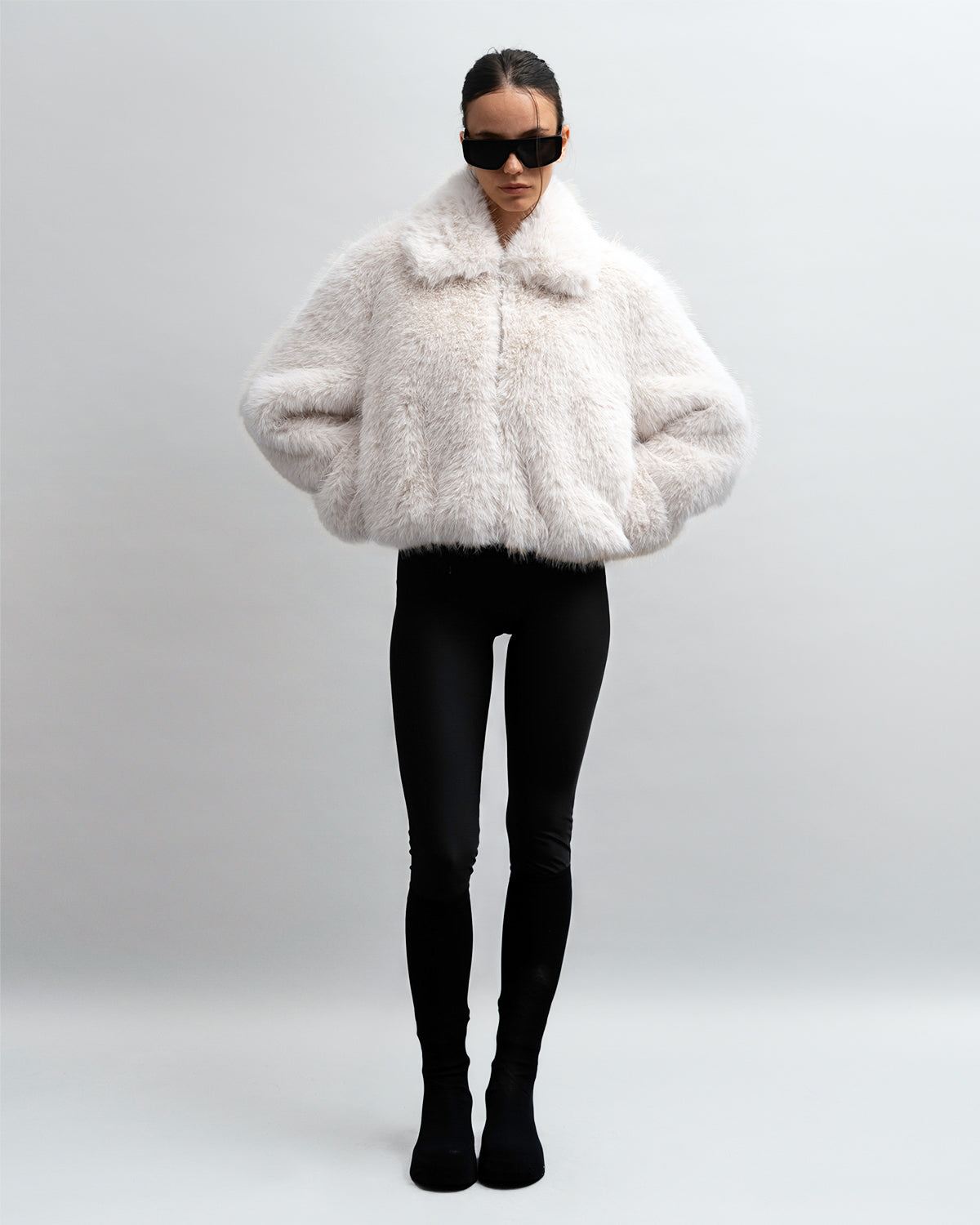 Sadie Faux Fur Jacket in Snow