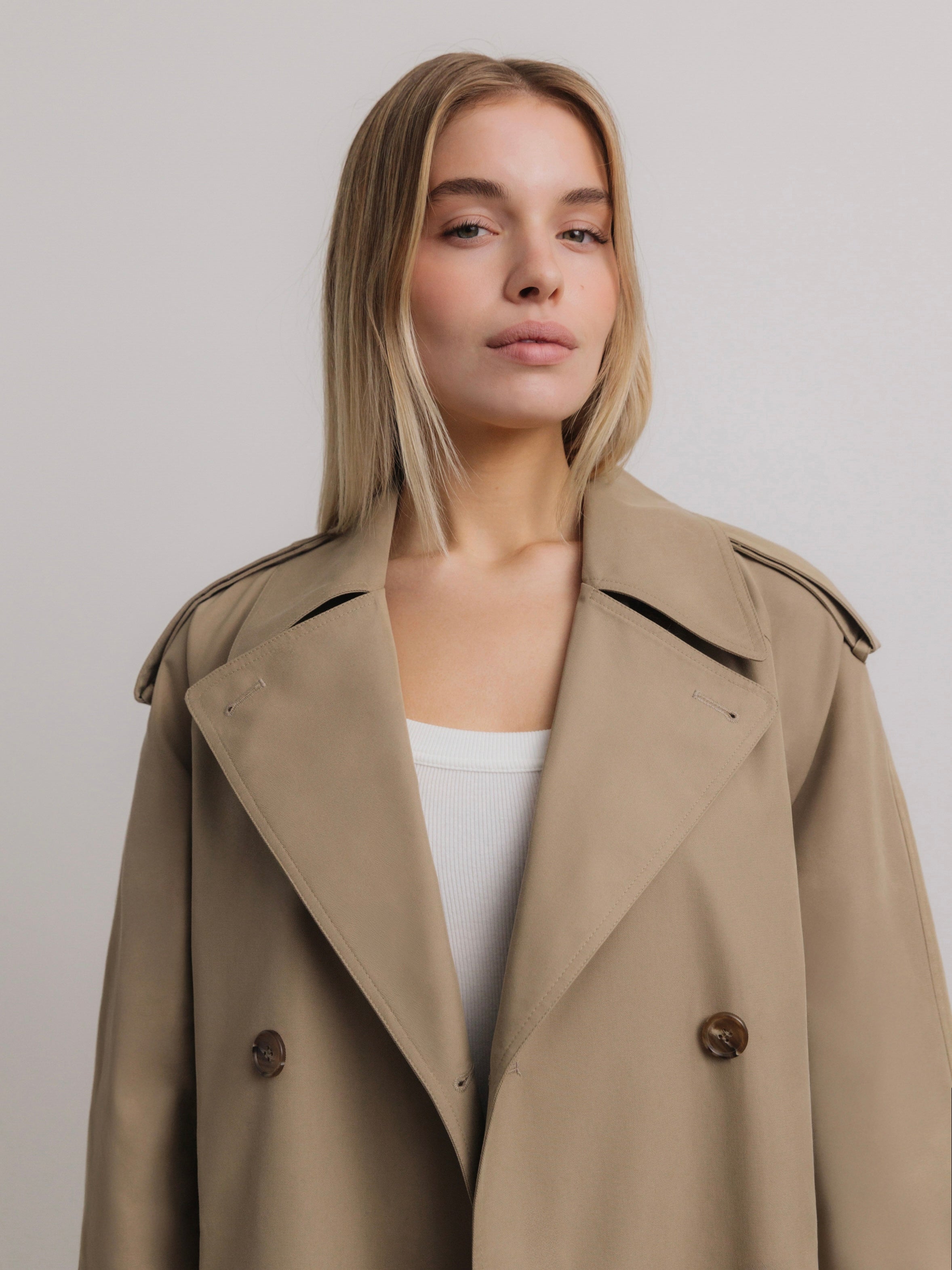 Philippe Trench Coat in Beige