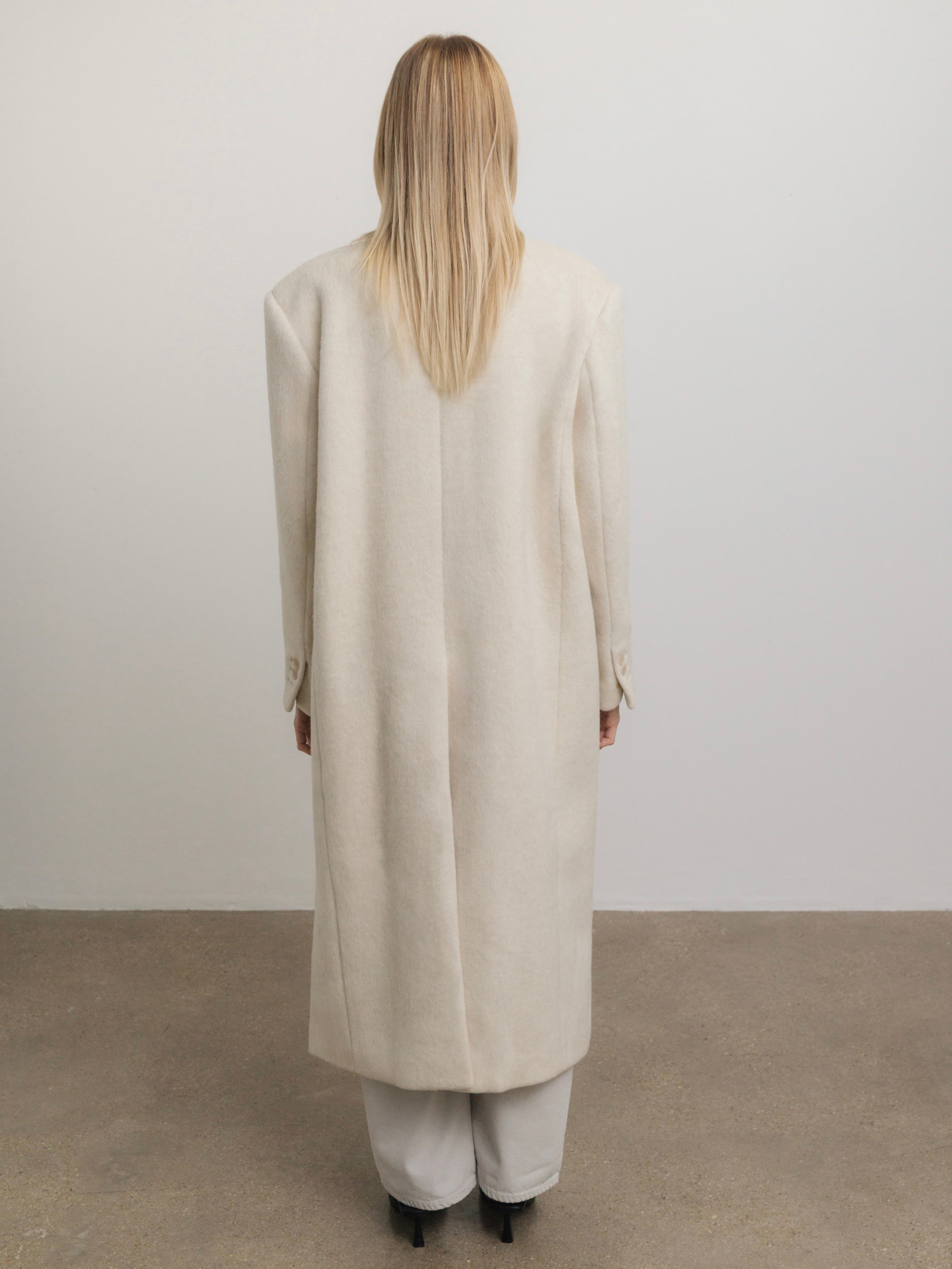 Helena Brushed Wool Coat in Oat