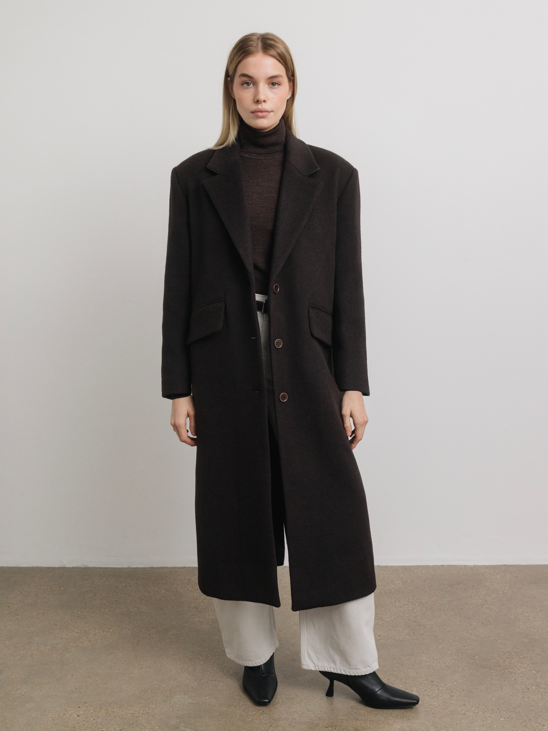 épine volume wool tailored coat epine volume wool tailored coat